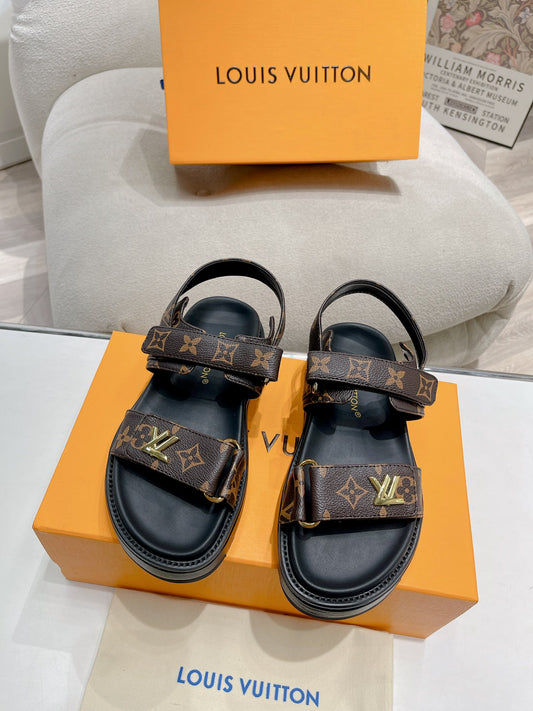 SHOES-LV-LY-018