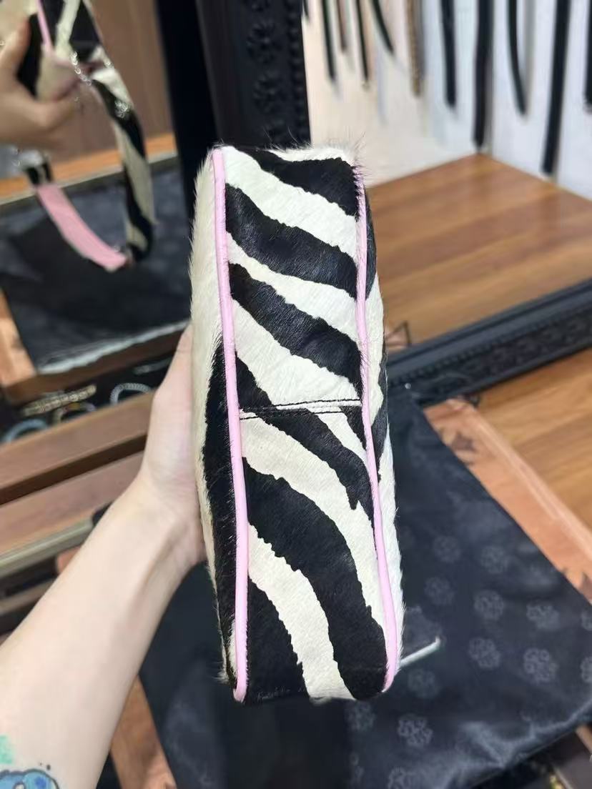 BAG-CH-WM-001