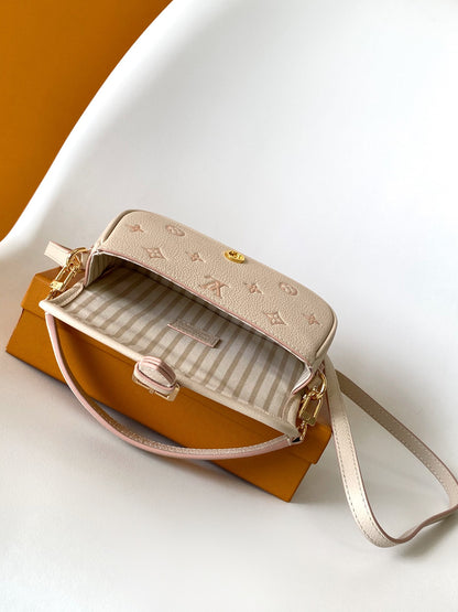 BAG-LV-W-NEW-1108