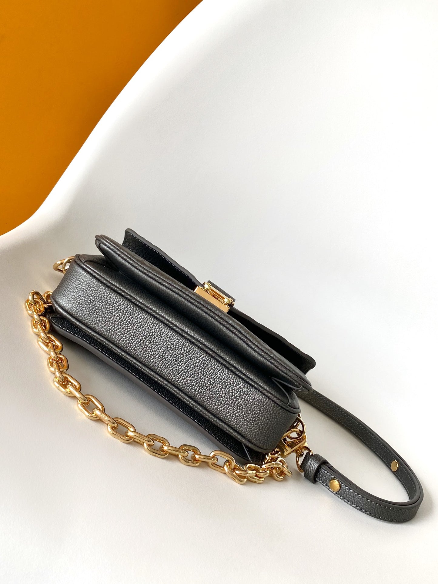 BAG-LV-W-NEW-593