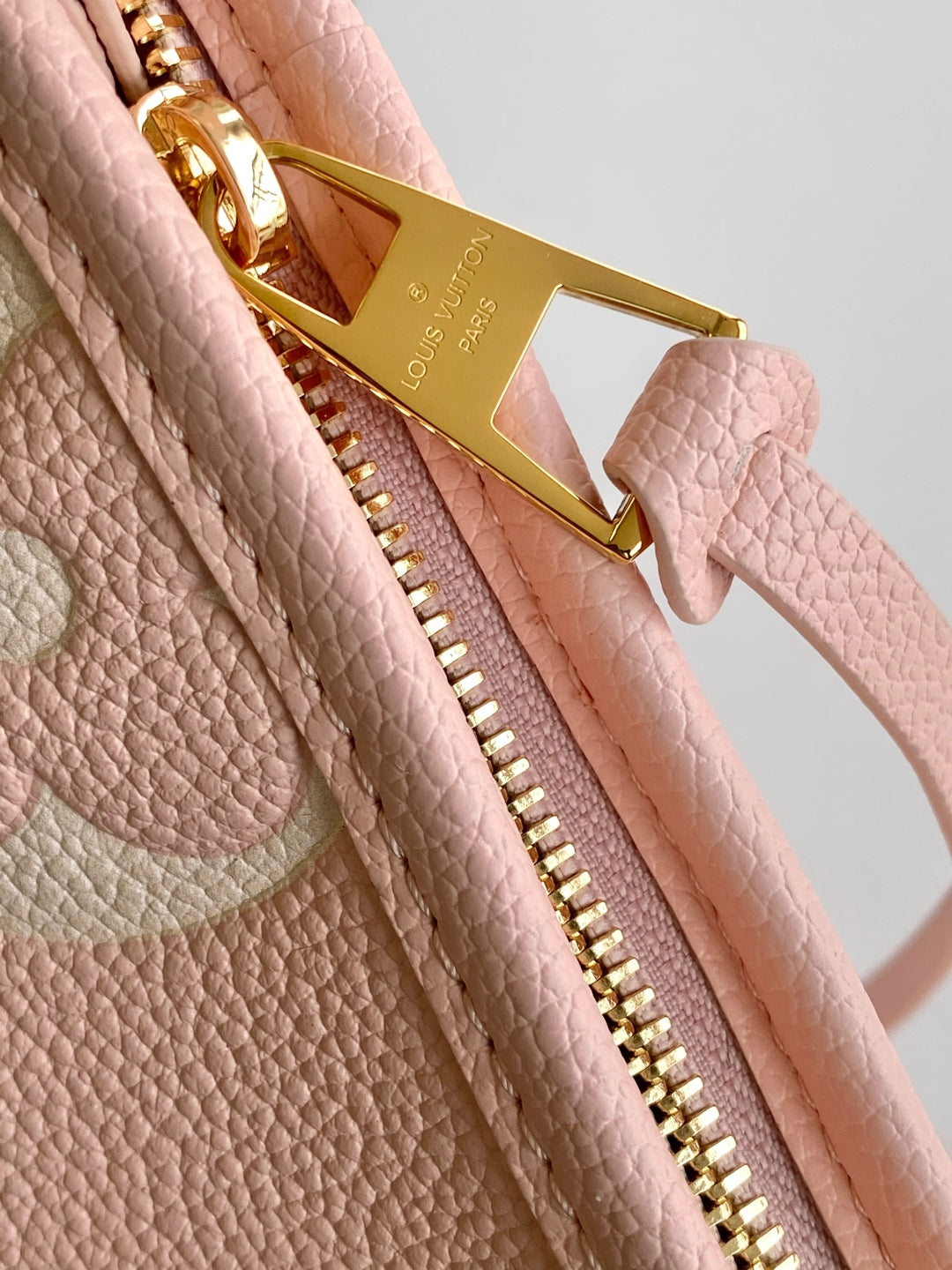 BAG-LV-W-NEW-389