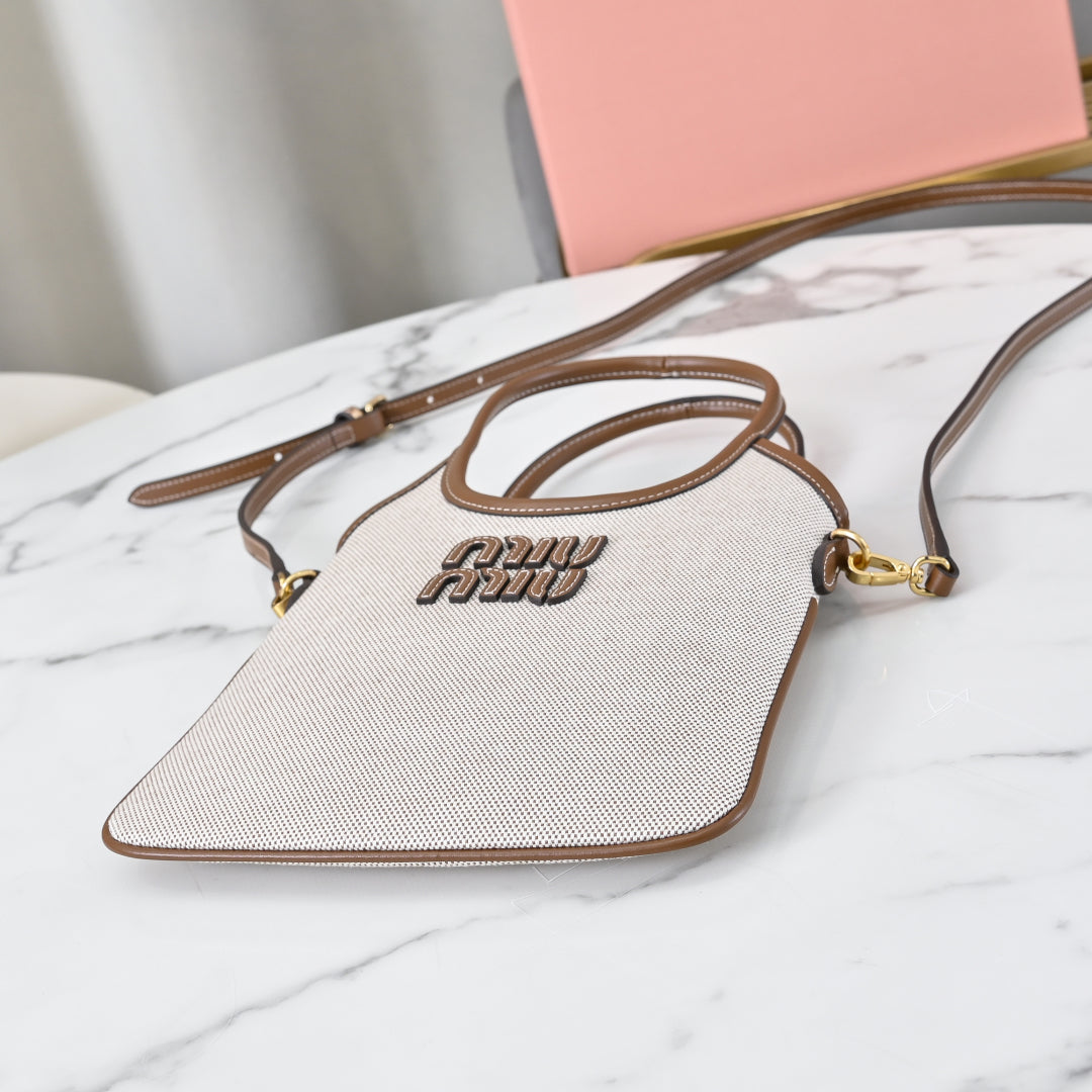 BAG-MIUMIU-LY-138