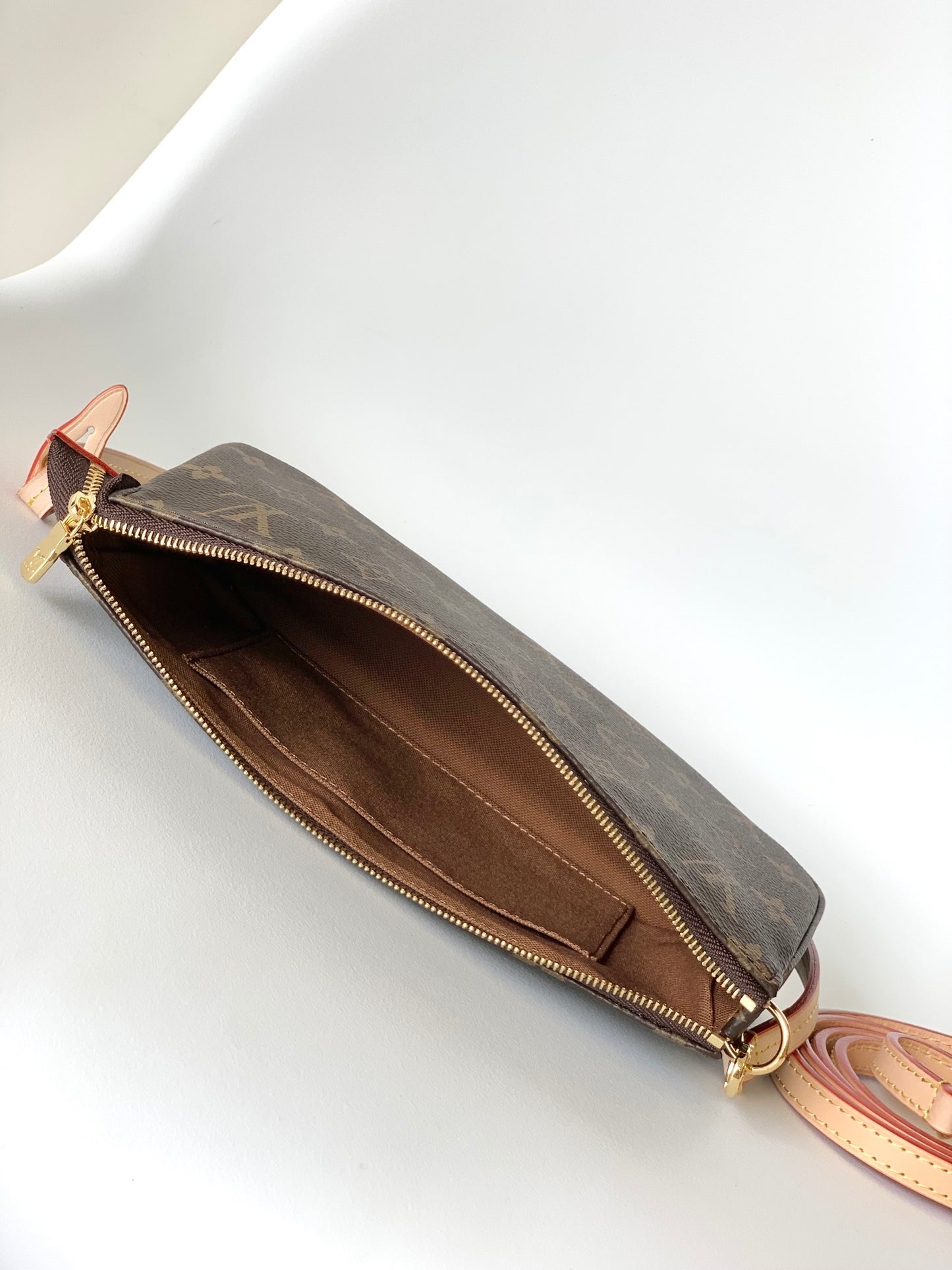 BAG-LV-W-NEW-840