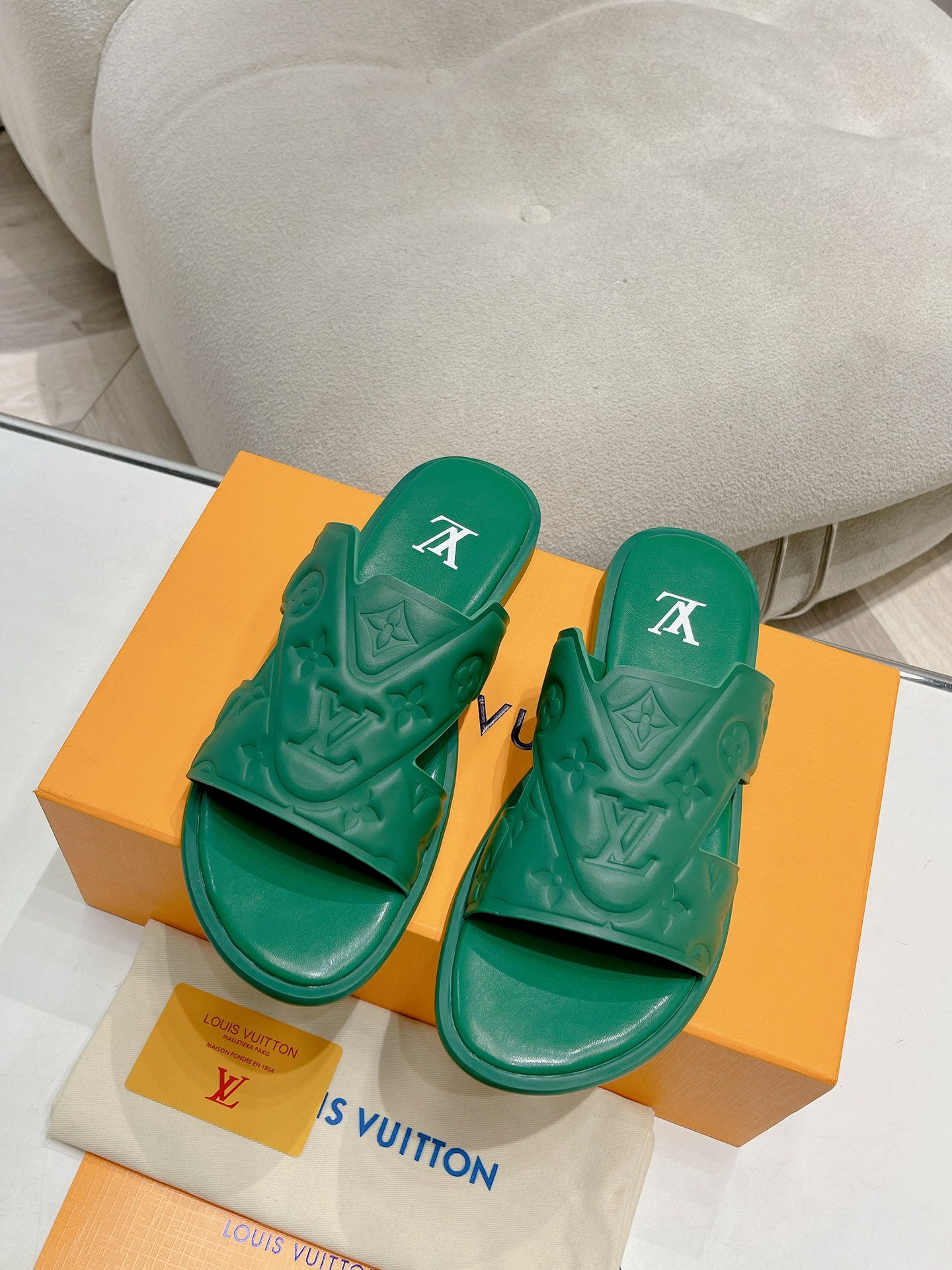 SHOES-LV-LY-638