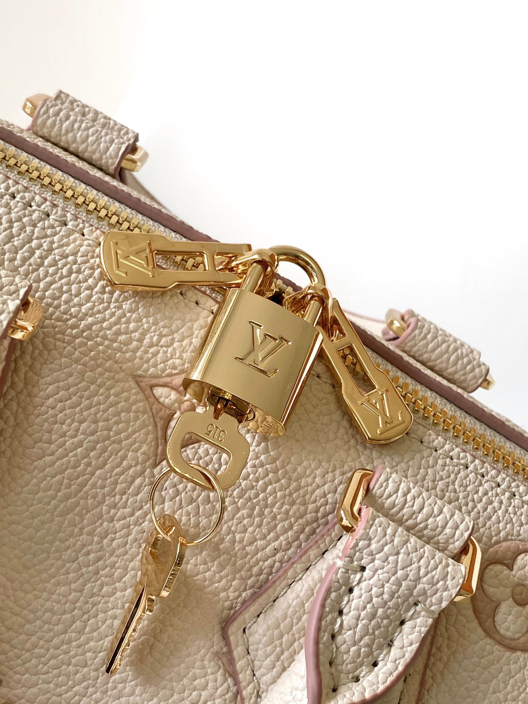 BAG-LV-W-NEW-1107