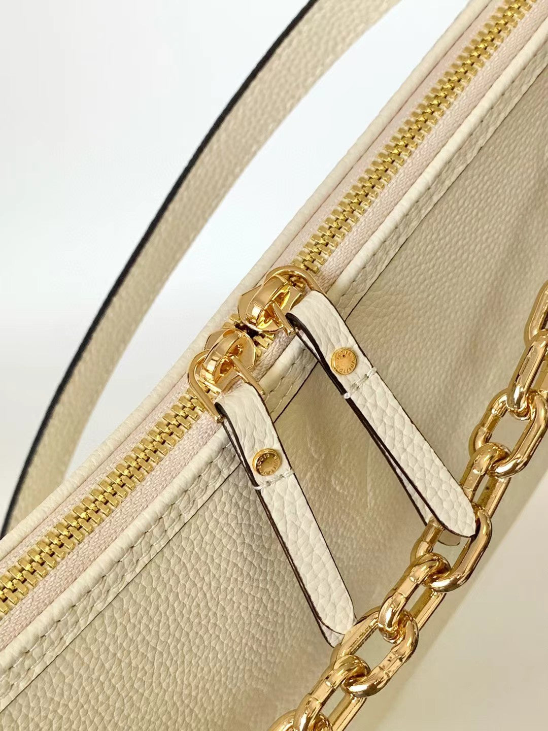 BAG-LV-W-NEW-520