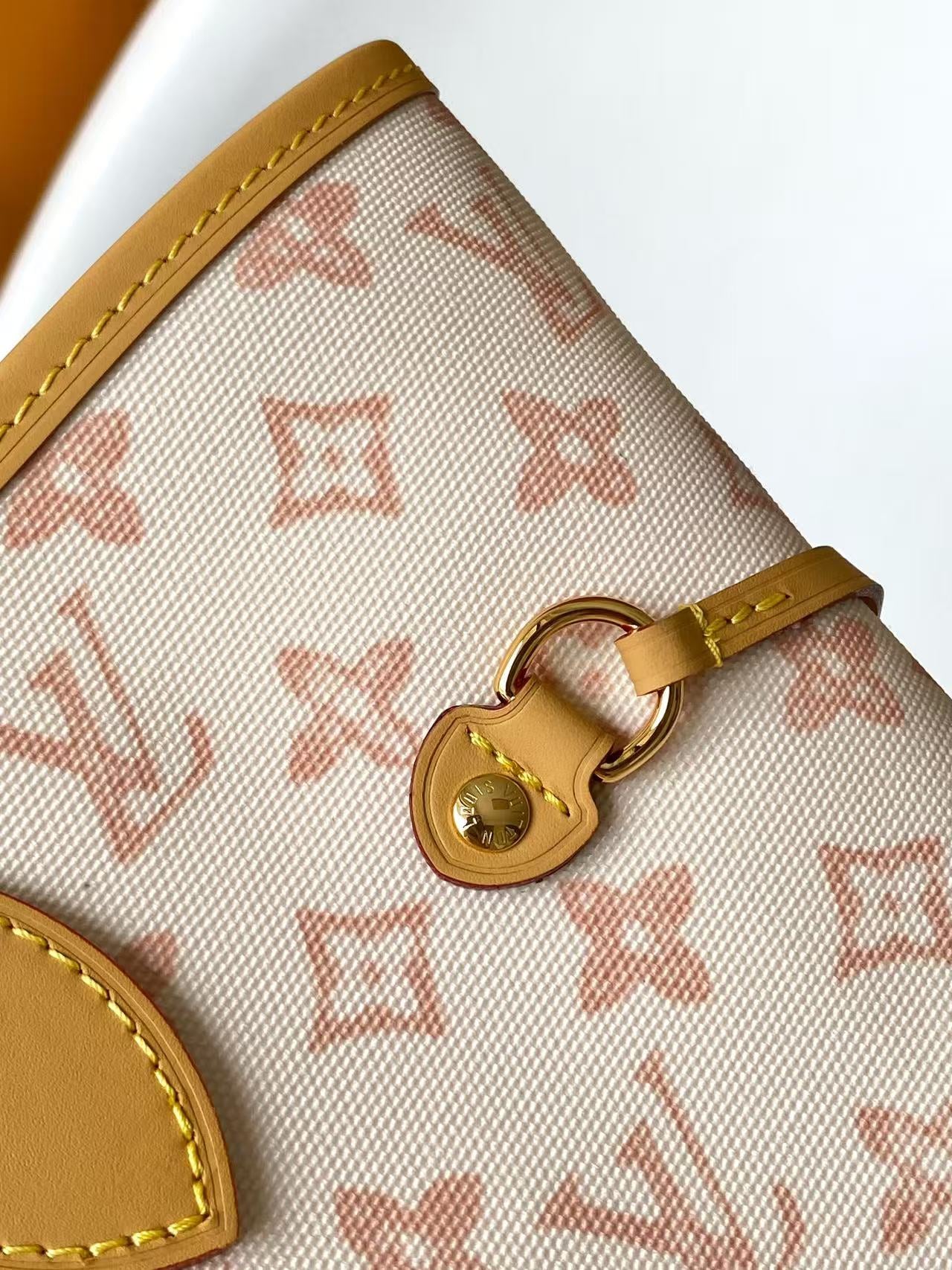 BAG-LV-W-NEW-130