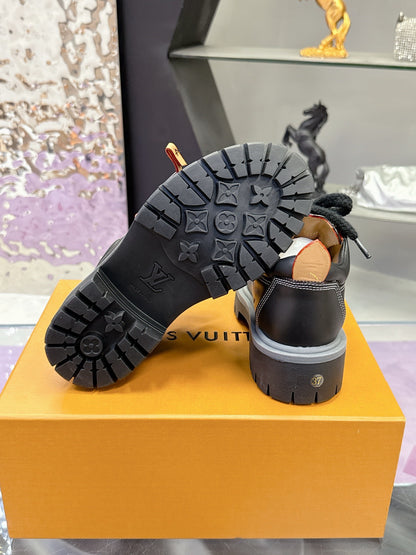 SHOES-LV-LY-556