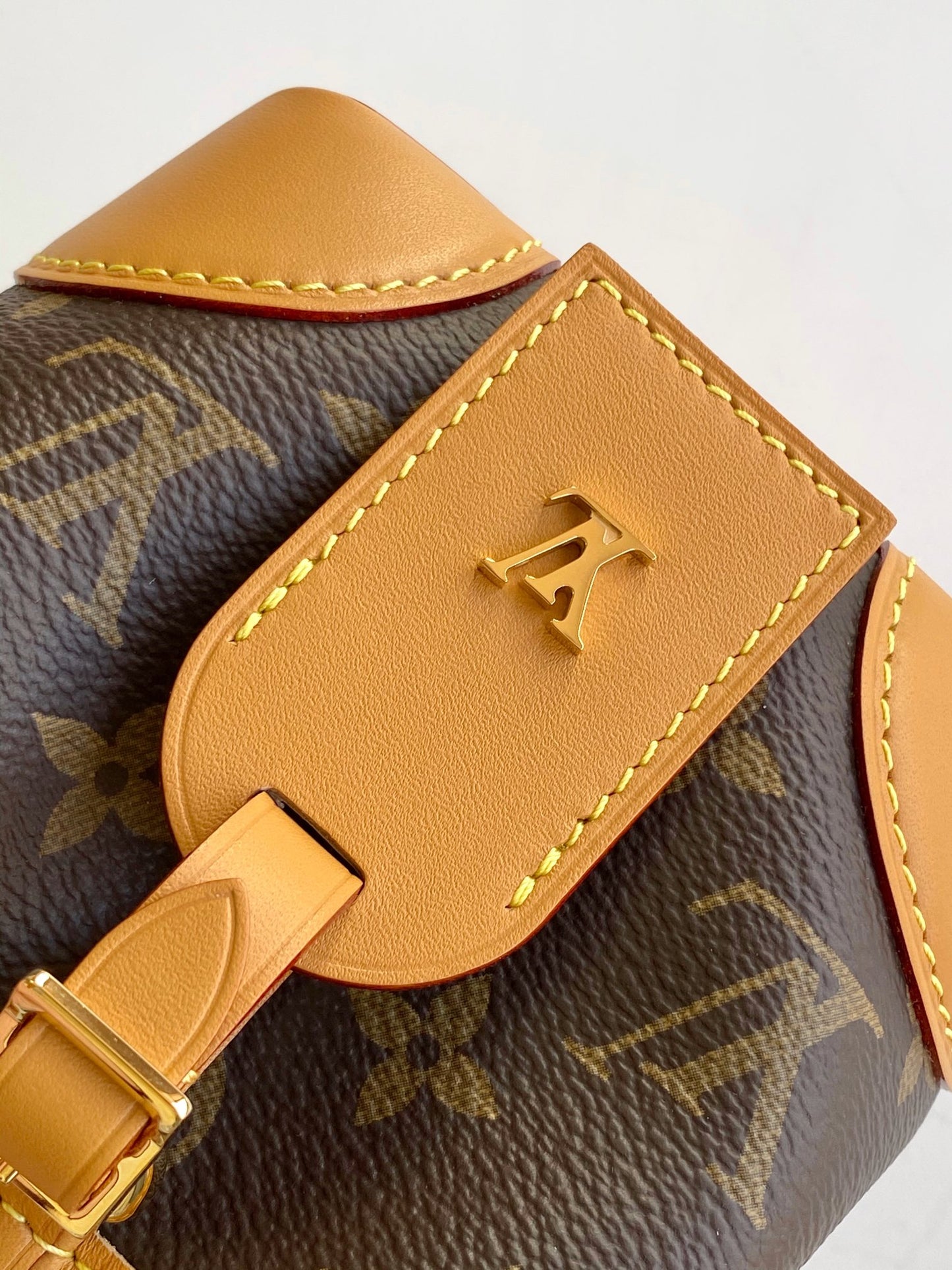 BAG-LV-W-NEW-1098