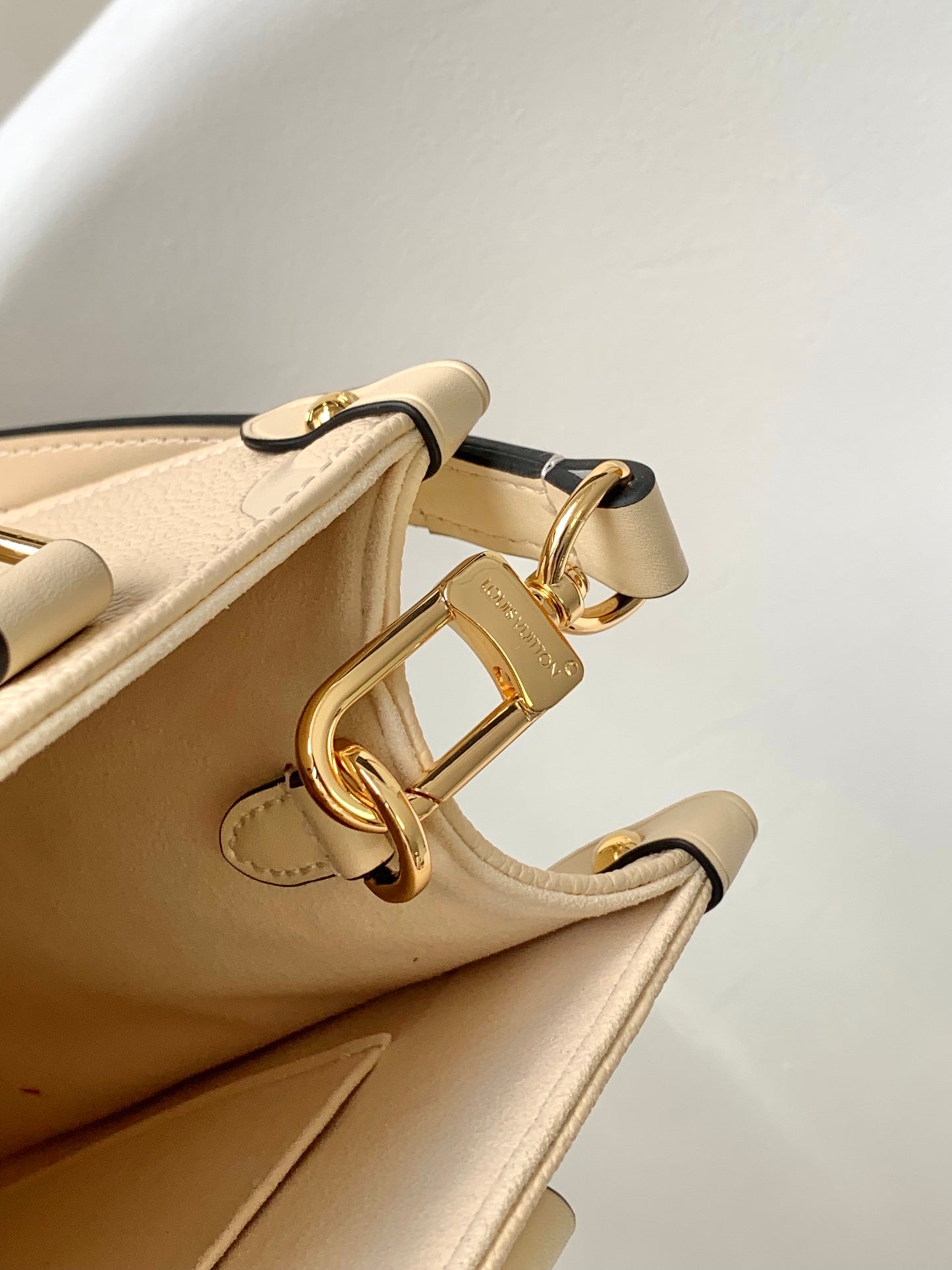 BAG-LV-W-NEW-439