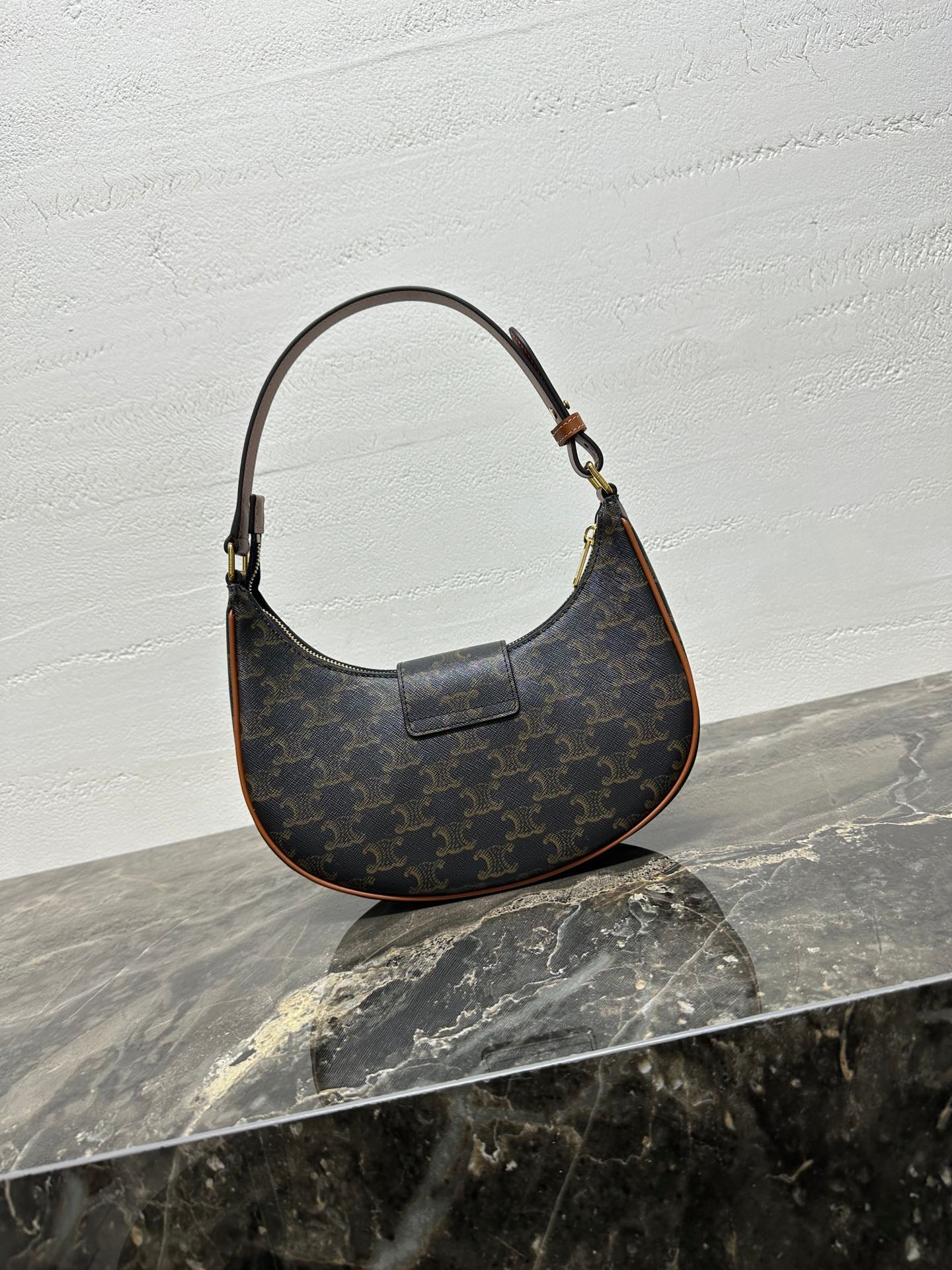 BAG-CELINE-W-NEW-1644