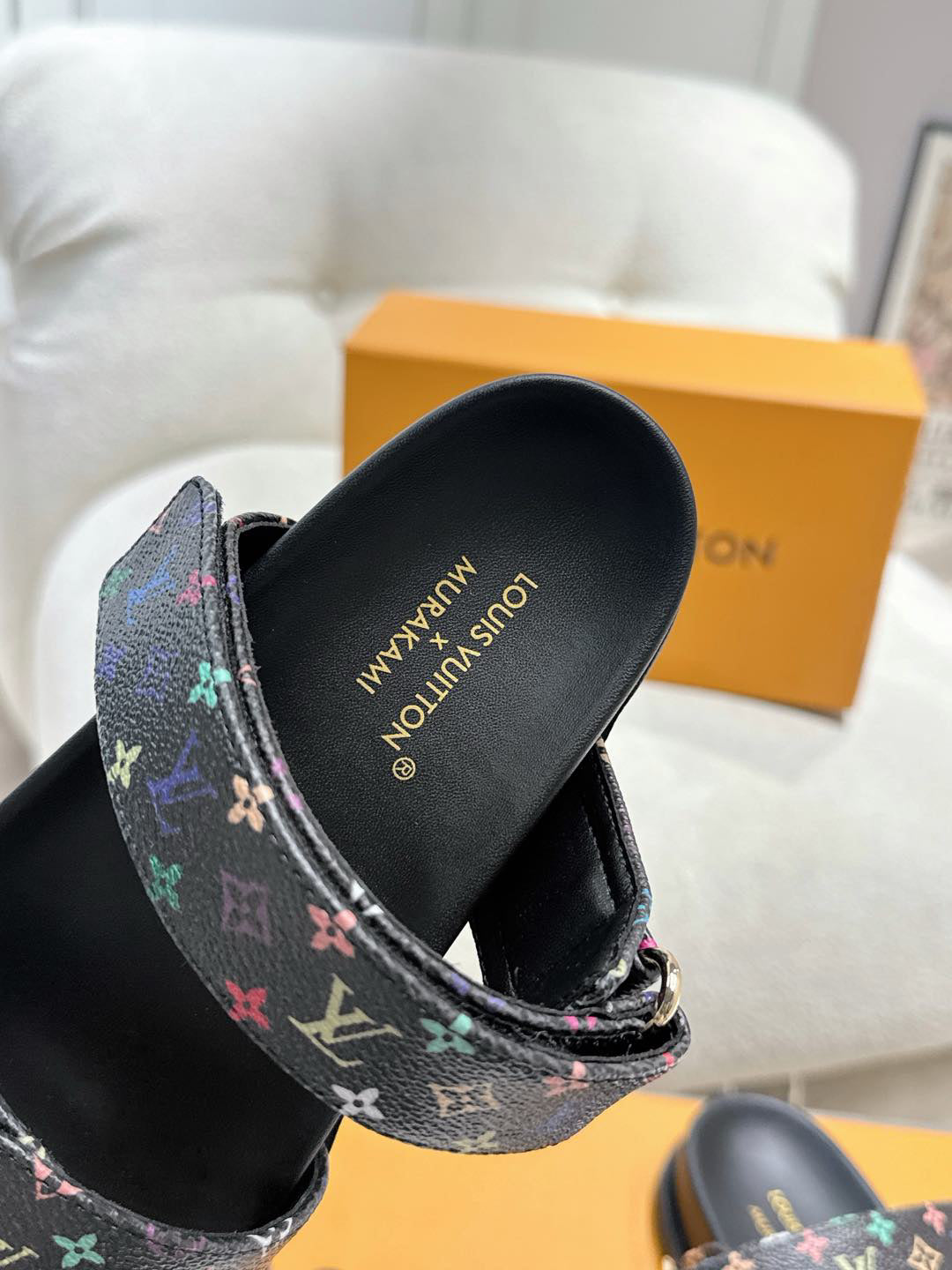SHOES-LV-LY-116