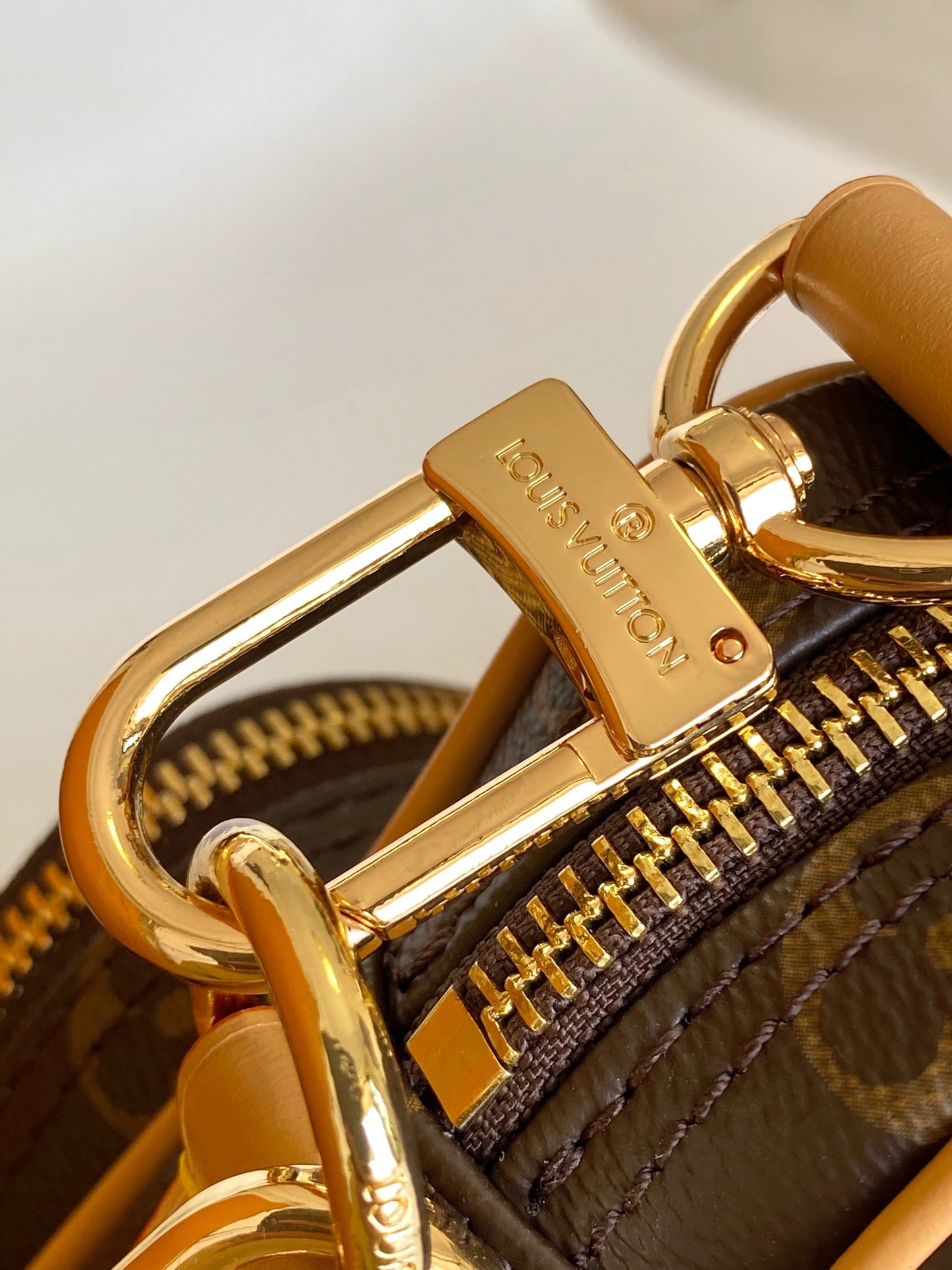 BAG-LV-W-NEW-851