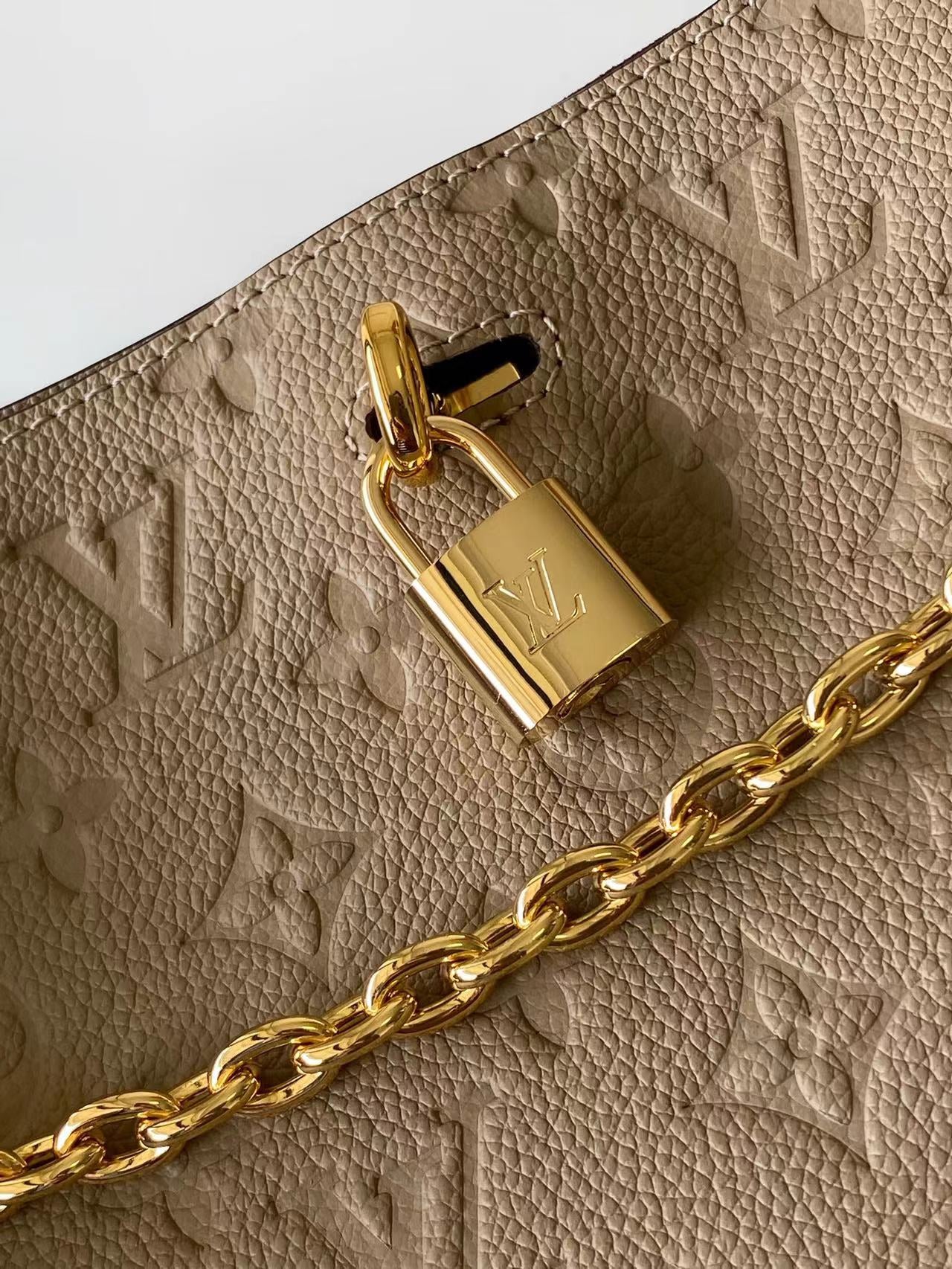 BAG-LV-W-NEW-934