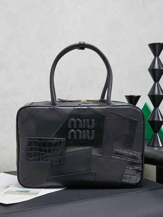 BAG-MIUMIU-LY-077