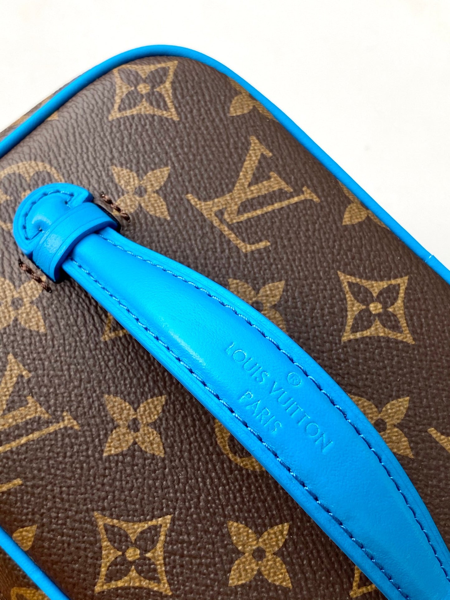 BAG-LV-W-NEW-870