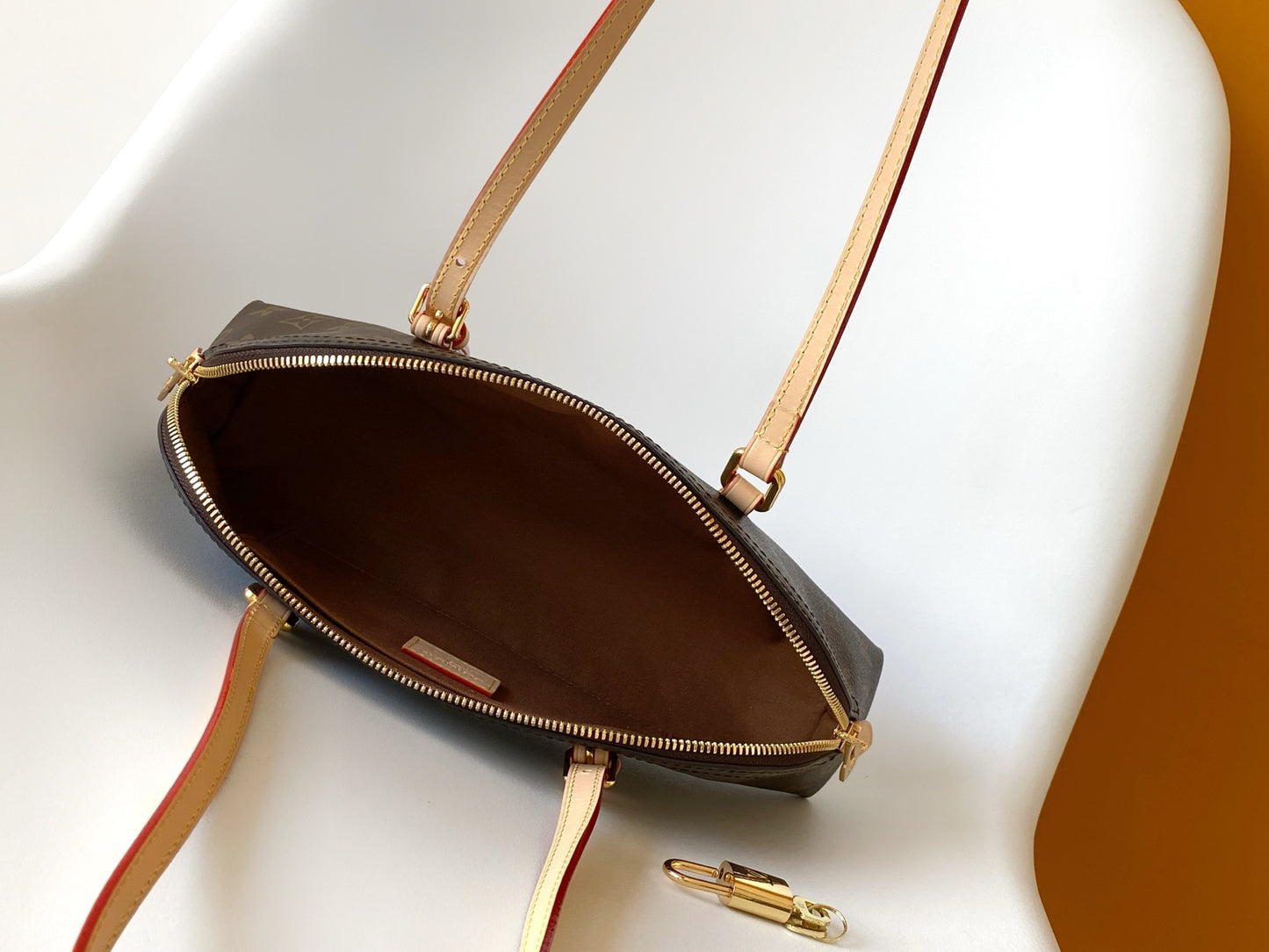 BAG-LV-W-NEW-070