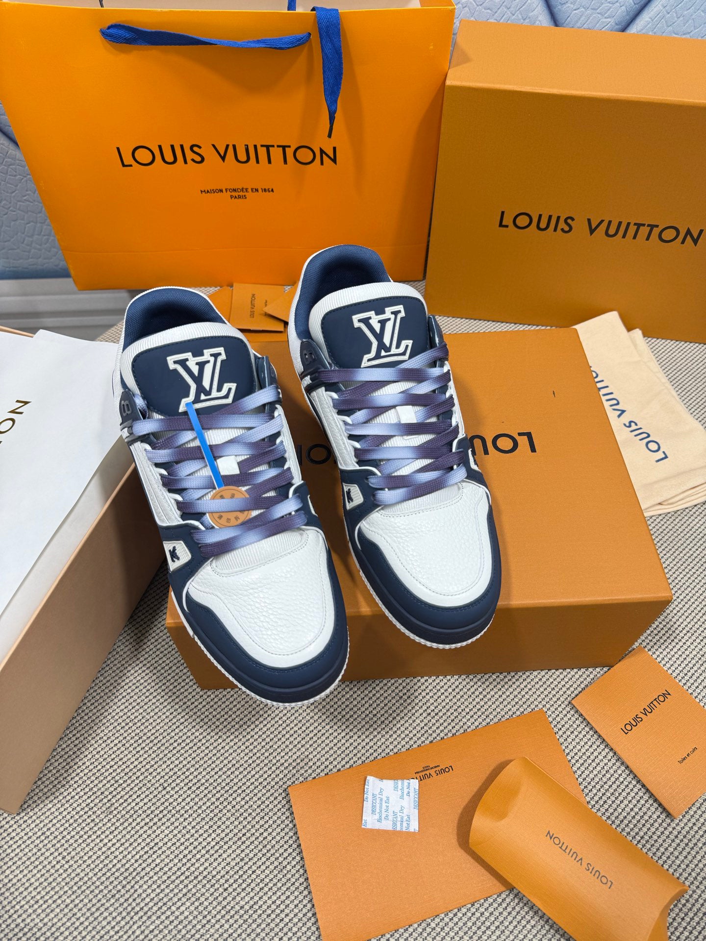 SHOES-LV-LY-361