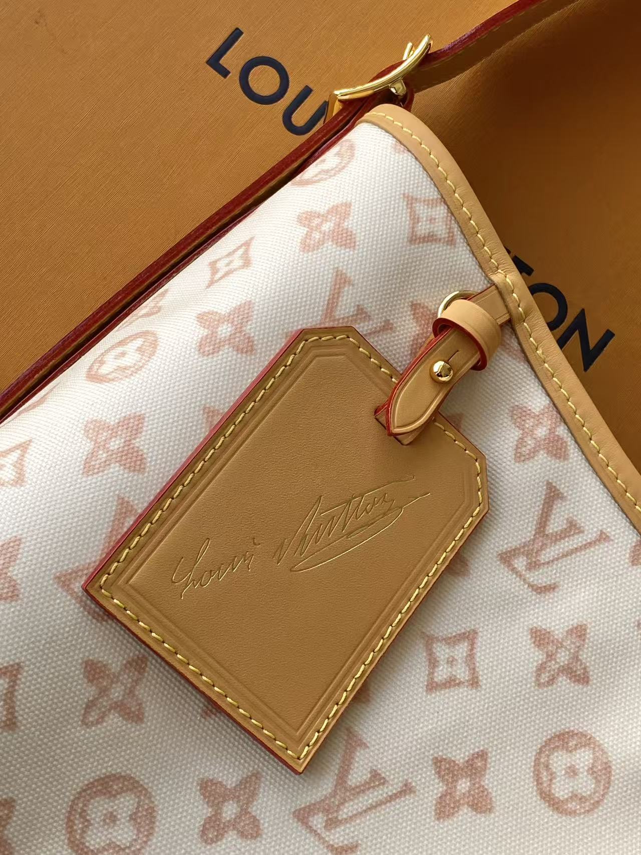 BAG-LV-W-NEW-136