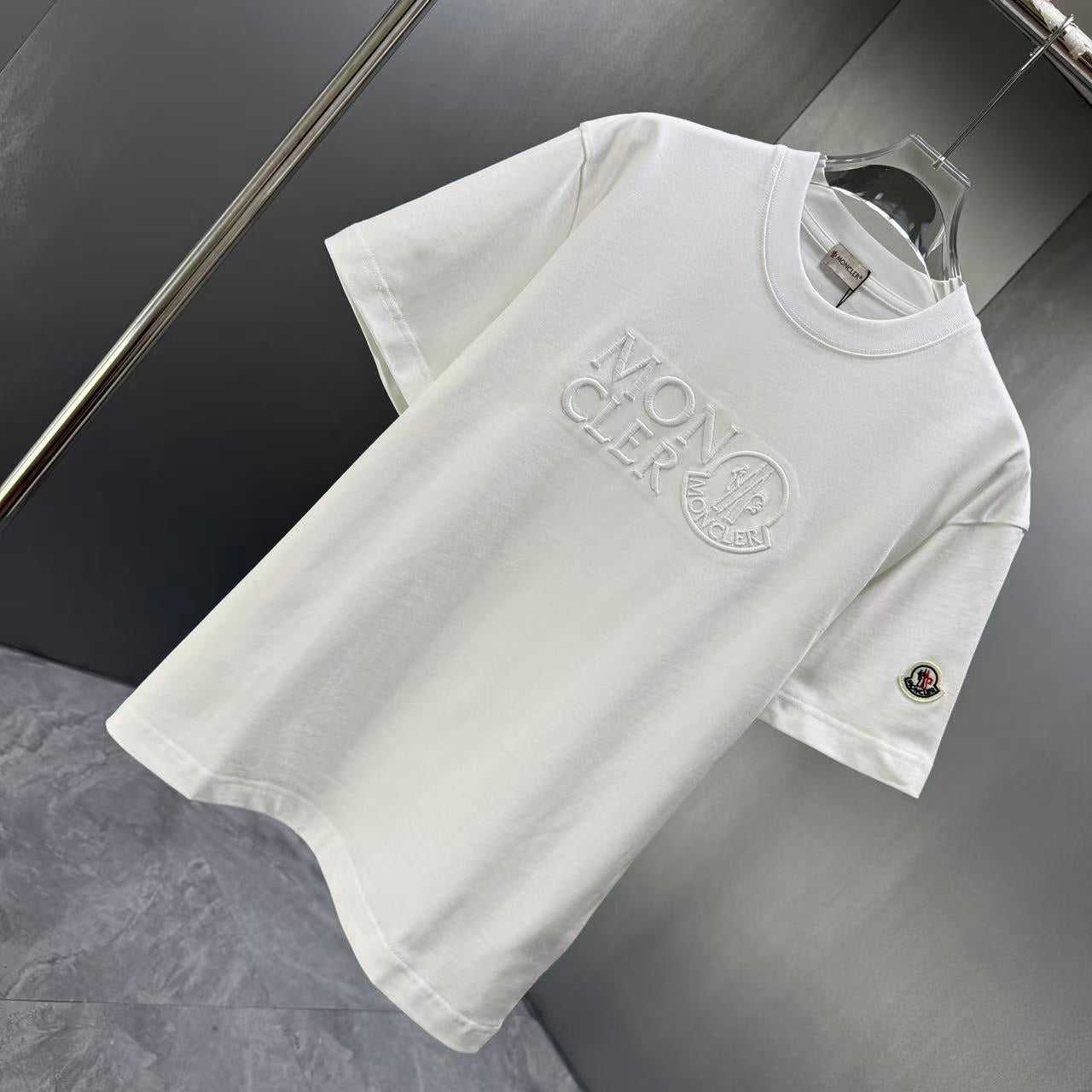 TS-MONCLER-NEW-140