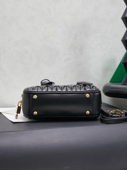 BAG-MIUMIU-LY-105