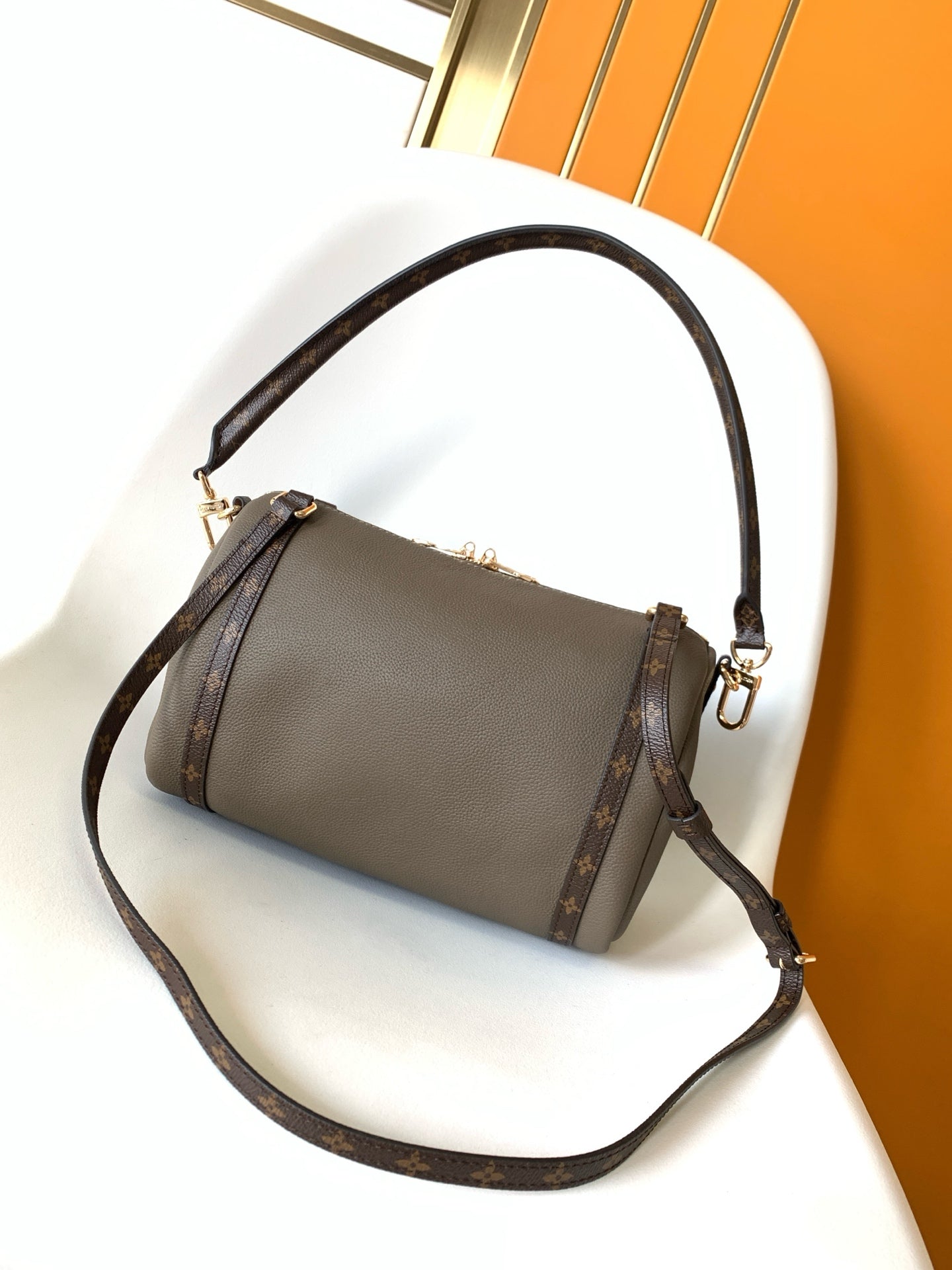 BAG-LV-W-NEW-225
