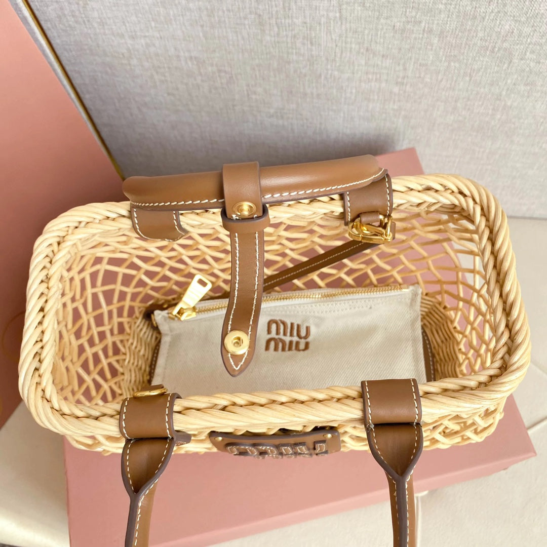 BAG-MIUMIU-LY-136