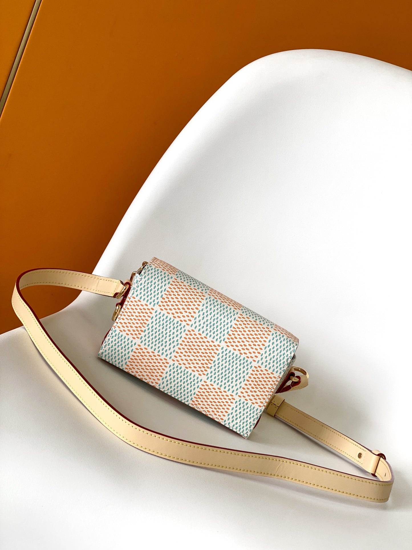 BAG-LV-W-NEW-1250