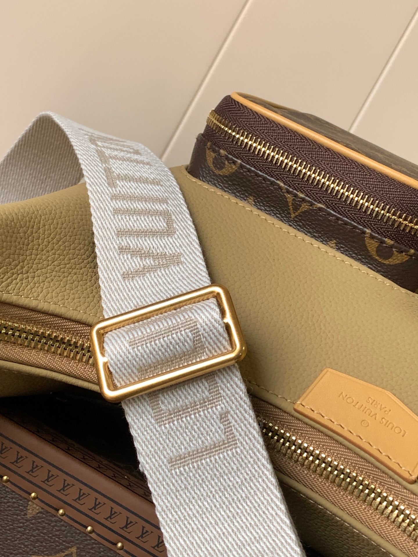 BAG-LV-W-NEW-1530