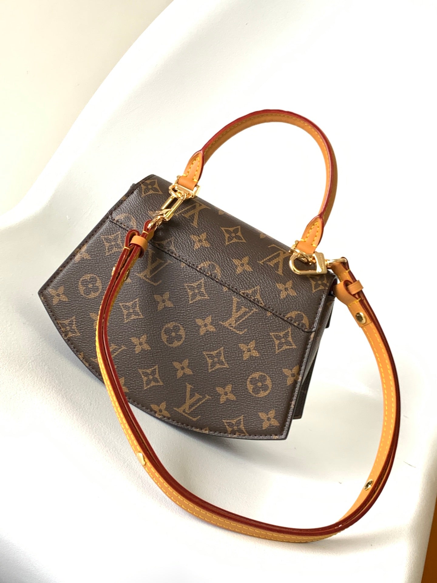 BAG-LV-W-NEW-1360