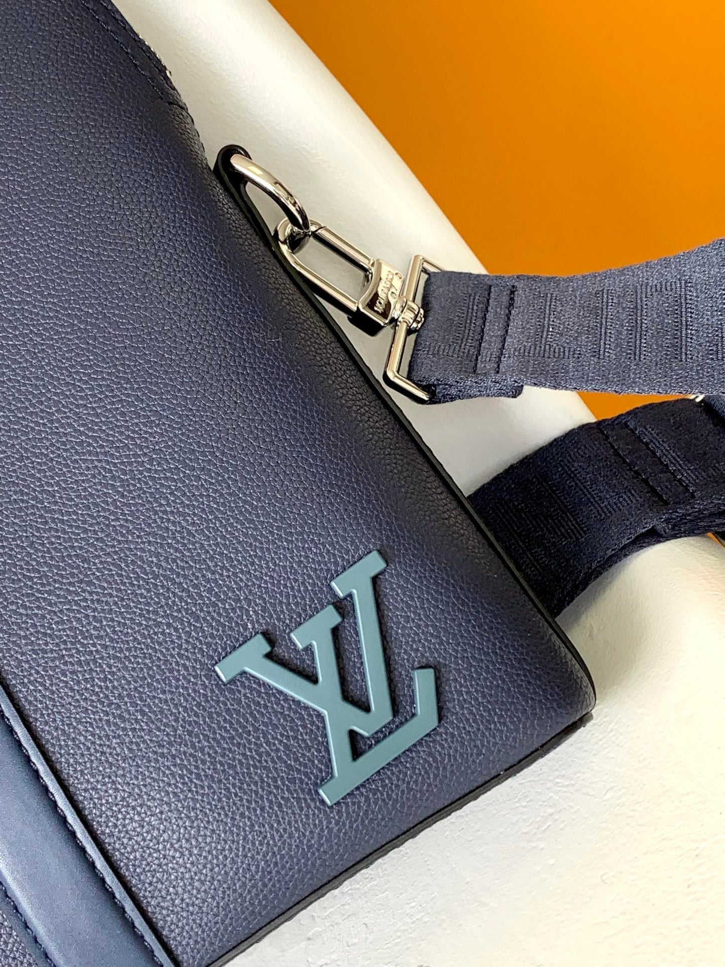 BAG-LV-W-NEW-683