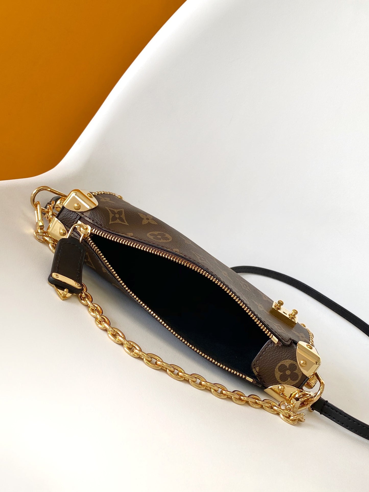 BAG-LV-W-NEW-1377