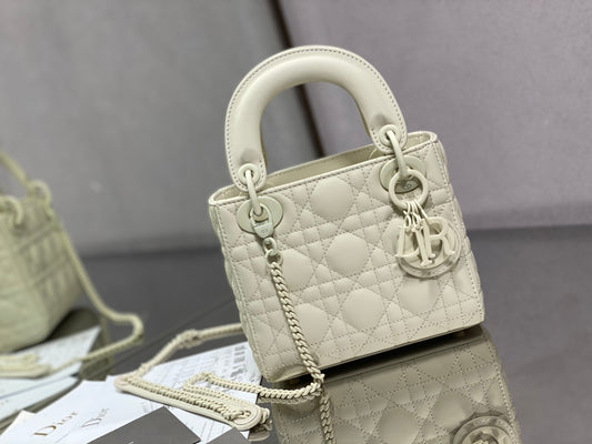BAG-DIOR-W-LY-590