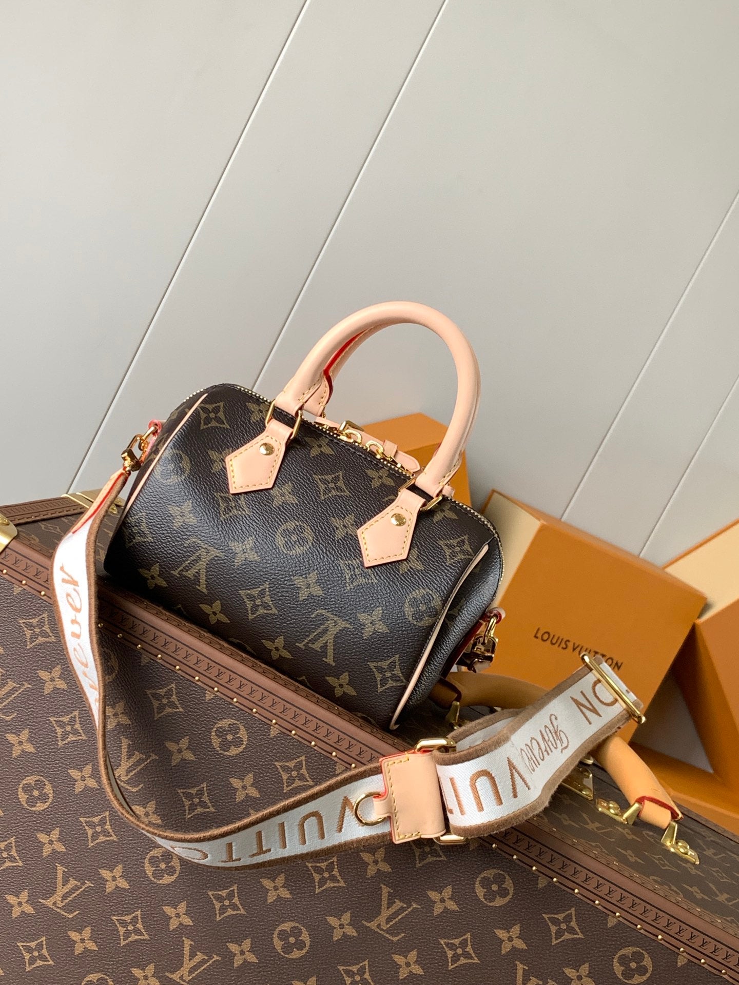 BAG-LV-W-NEW-212