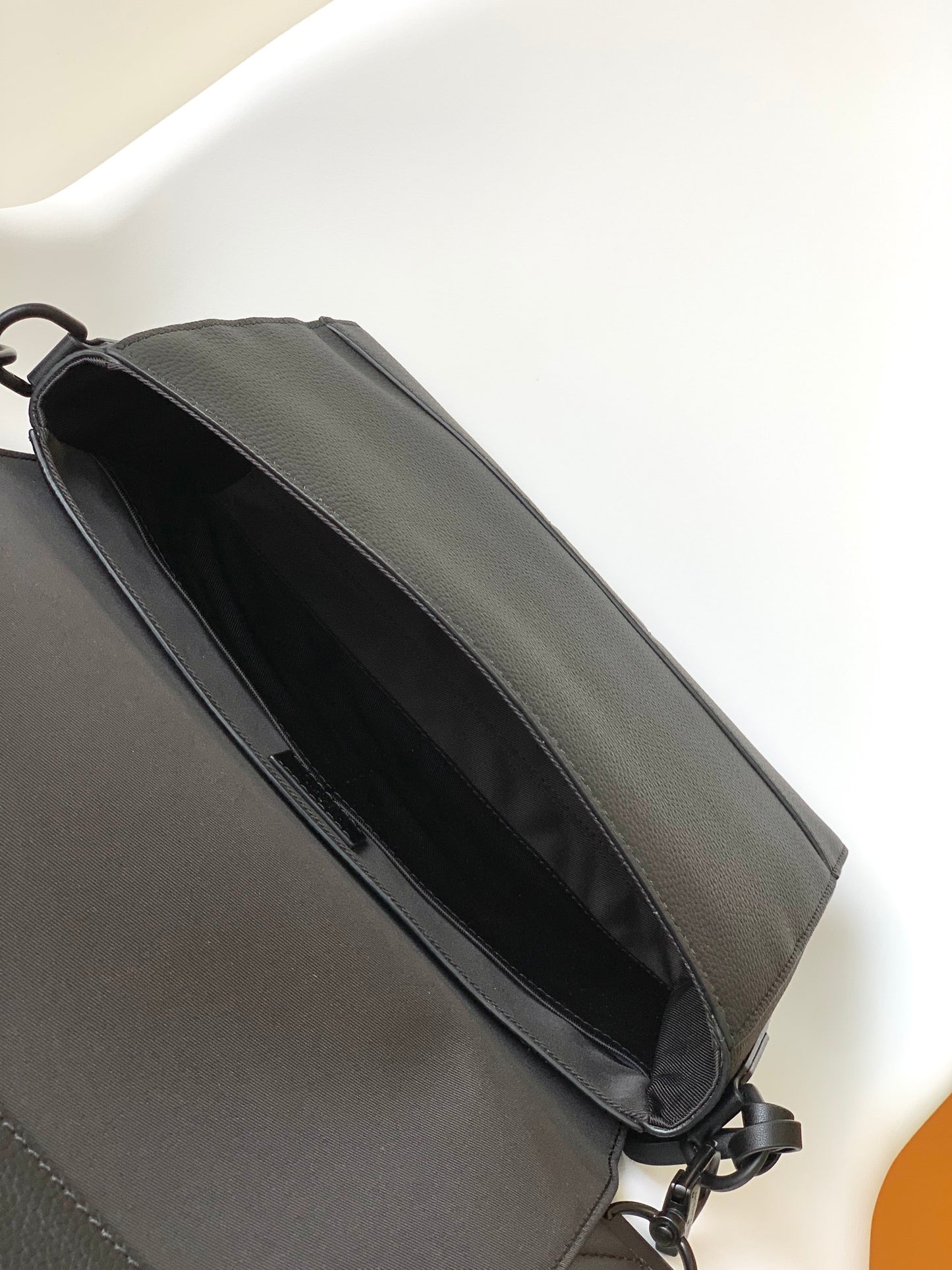 BAG-LV-W-NEW-904