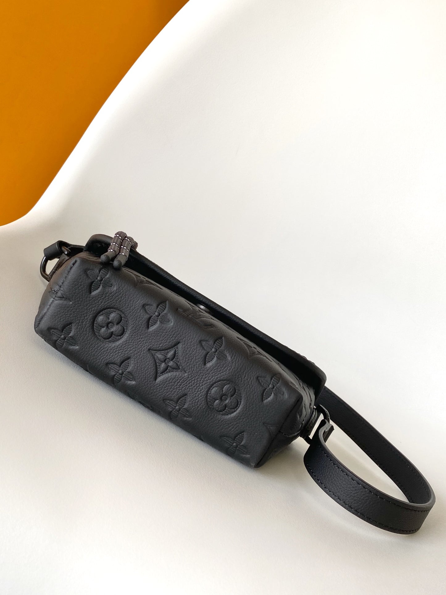 BAG-LV-W-NEW-809
