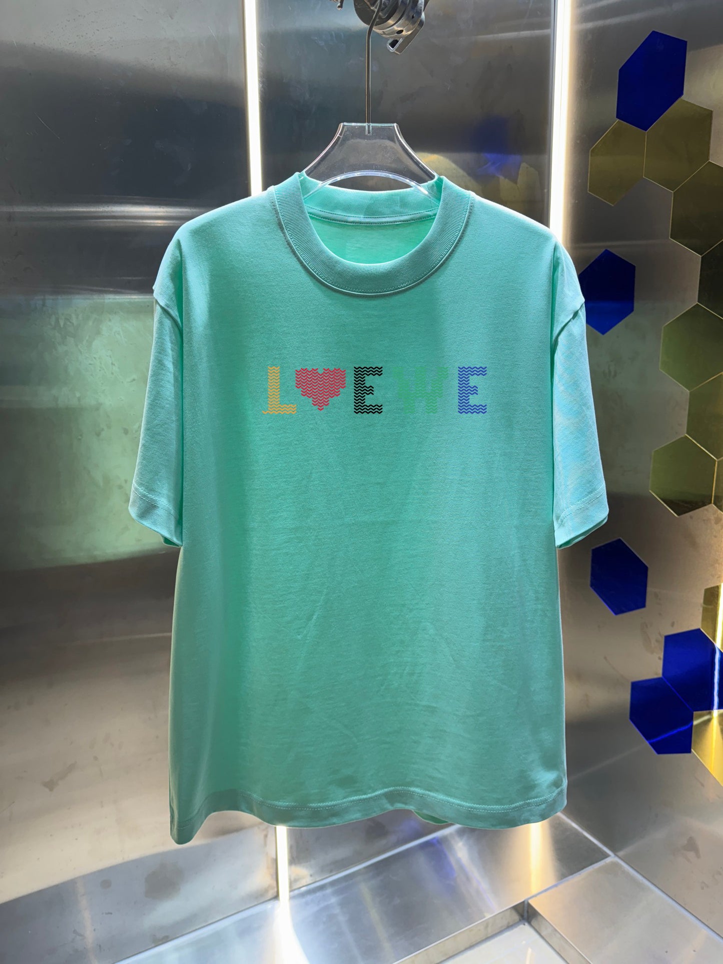 TS-LOEWE-NEW-082