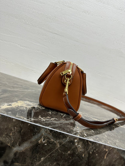 BAG-CELINE-W-NEW-1499