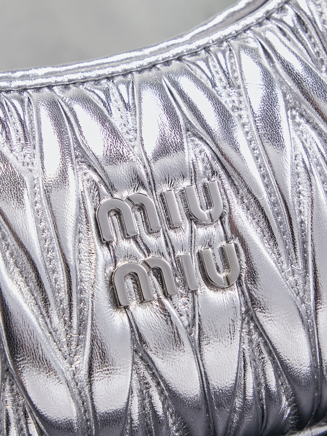 BAG-MIUMIU-LY-021