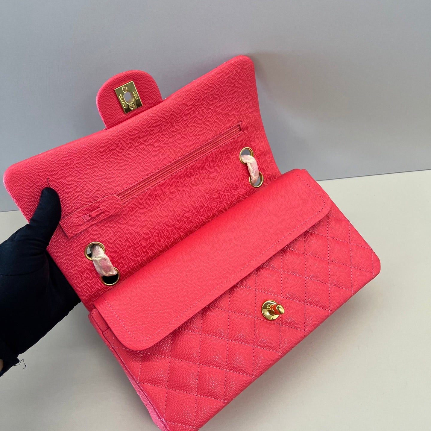 BAG-CHANEL-557