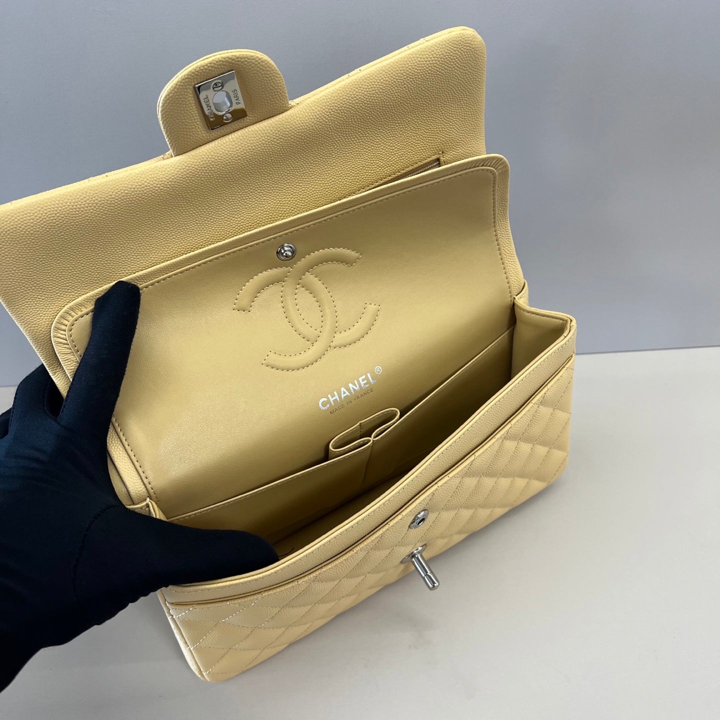 BAG-CHANEL-560