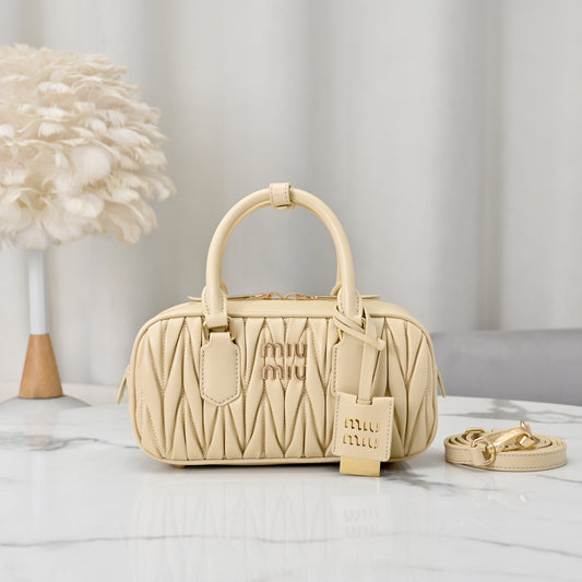 BAG-MIUMIU-LY-328