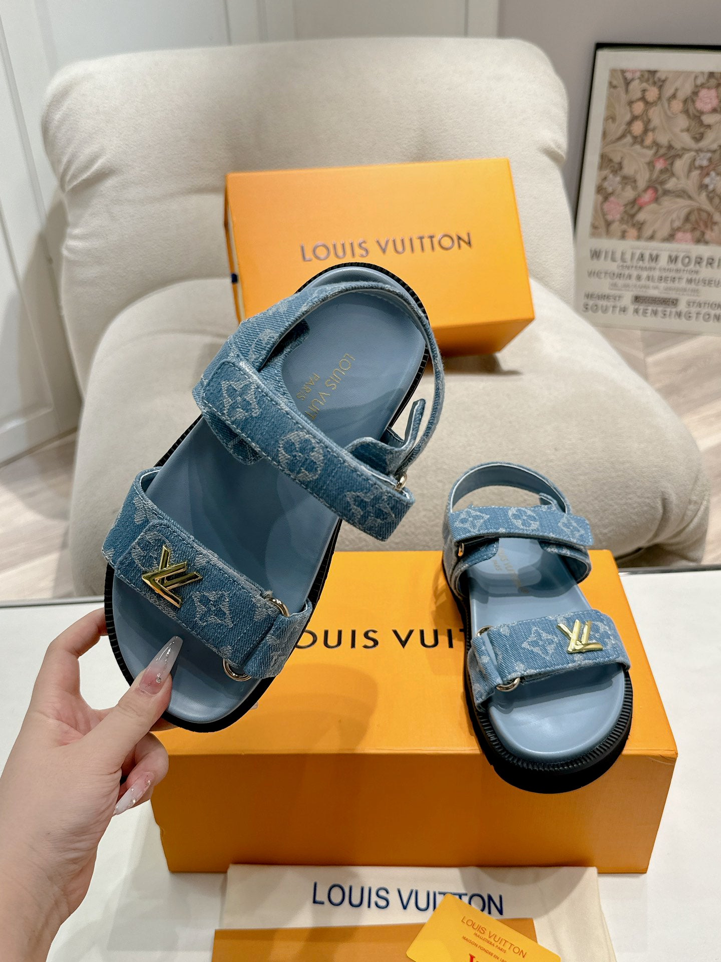 SHOES-LV-LY-183
