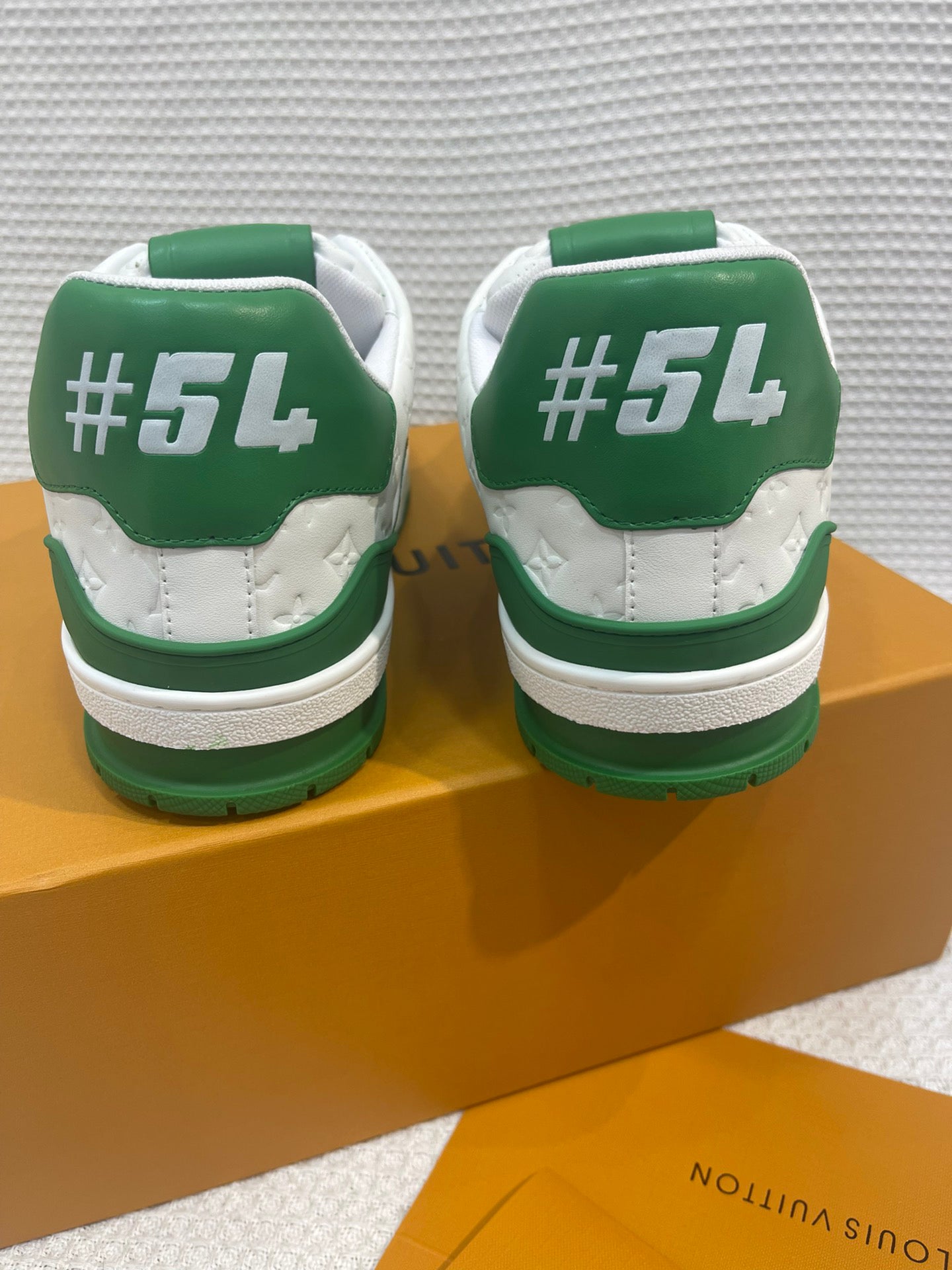 SHOES-LV-LY-411