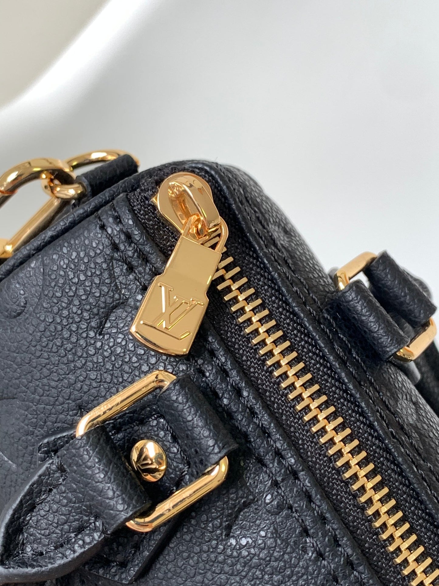 BAG-LV-W-NEW-928