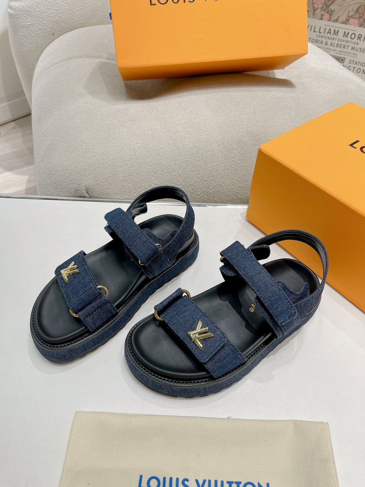 SHOES-LV-LY-188