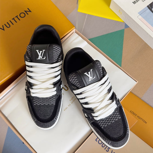SHOES-LV-LY-006