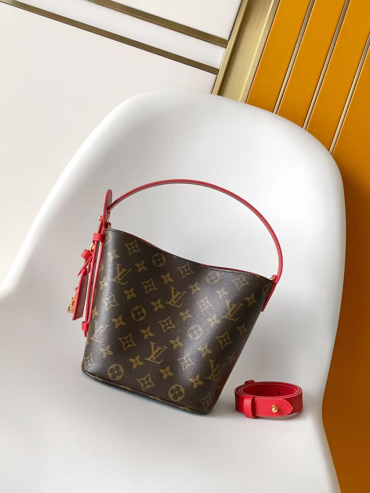 BAG-LV-W-NEW-030