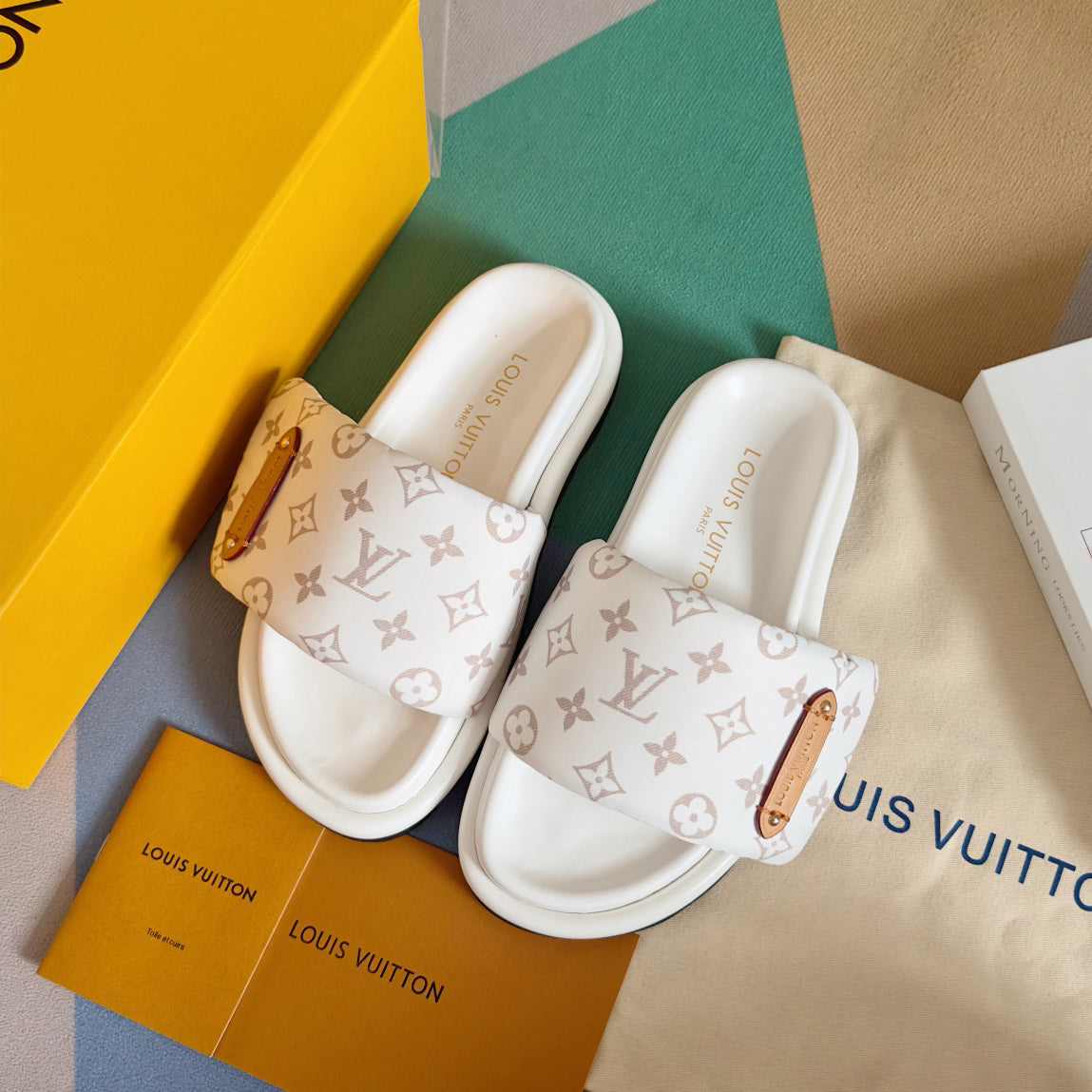SHOES-LV-LY-352
