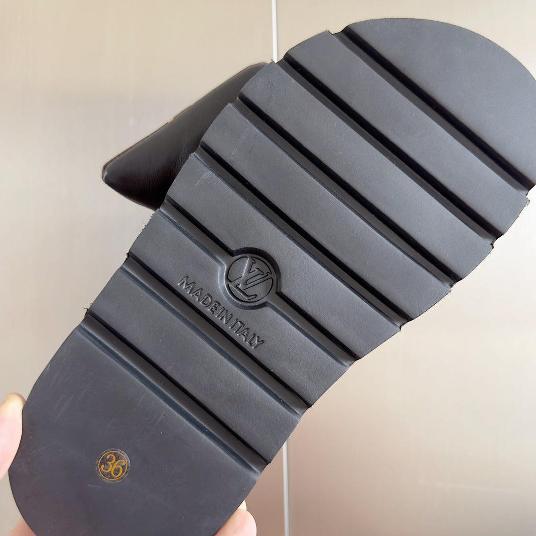 SHOES-LV-LY-350